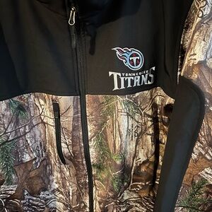 Dunbrooke Tennessee Titans 2xl Black and Camo Jacket